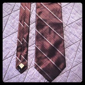 Donna Karan Signature men’s silk necktie